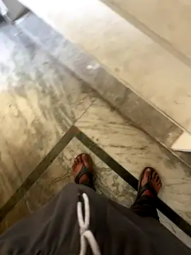 Snapshot of hyderabadii_boi chatting on 22, 11, 2025 hyderabadii boi online show from 22, 11, 2025