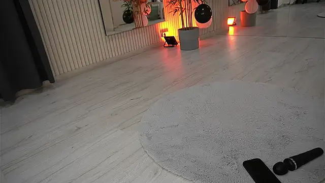 EmmaBlanco online show from 21, 11, 2025