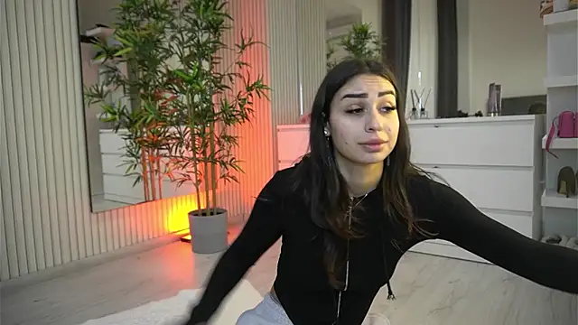 Snapshot of EmmaBlanco chatting on 21, 3, 2026 EmmaBlanco online show from 21, 3, 2026