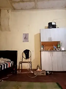 RFeltomWhitJ online show from 23, 10, 2025