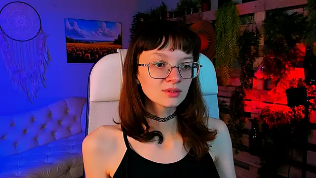 MollyJiggles online show from 19, 9, 2025