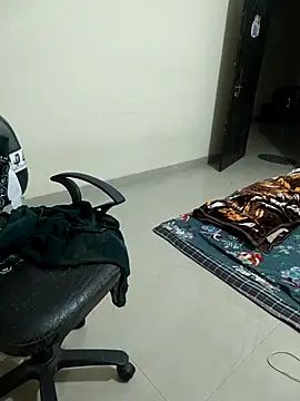 Pihu Chopra online show from 16, 12, 2025