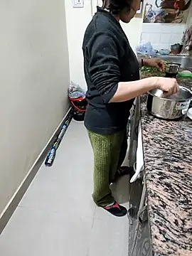 Pihu Chopra online show from 1, 2, 2026