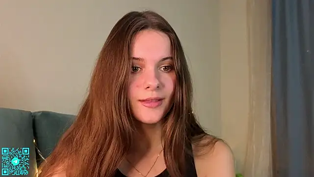 Snapshot of chloemilka chatting on 24, 10, 2025 chloemilka online show from 24, 10, 2025