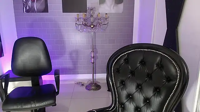 aleesha cameron02 online show from 17, 1, 2026