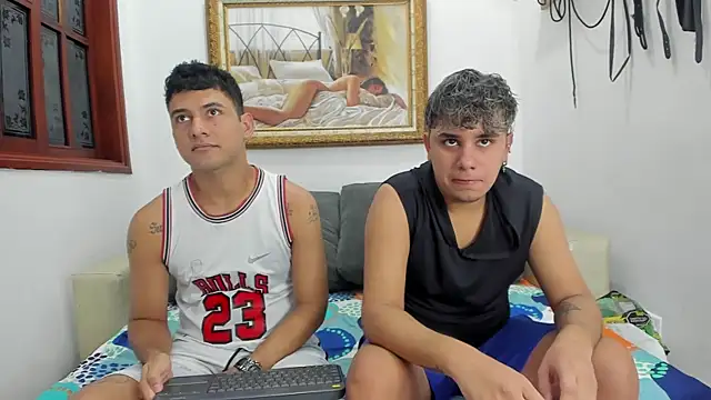 DavilANDkevin2 online show from 4, 10, 2025