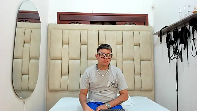 DavilANDkevin2 online show from 20, 10, 2025