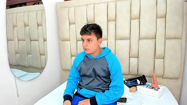 DavilANDkevin2 online show from 30, 11, 2025