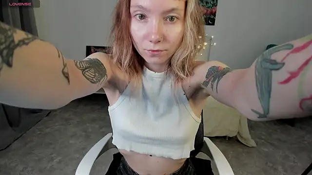 Snapshot of tattoo_art_baby chatting on 15, 9, 2025 tattoo art baby online show from 15, 9, 2025