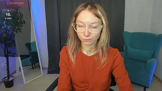 Snapshot of tattoo_art_baby chatting on 7, 10, 2025 tattoo art baby online show from 7, 10, 2025