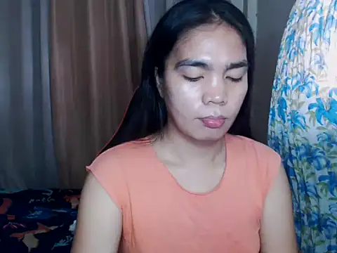 Snapshot of Simple_Martina chatting on 2, 10, 2025 Simple Martina online show from 2, 10, 2025