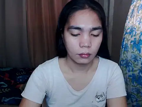 Simple Martina online show from 6, 11, 2025