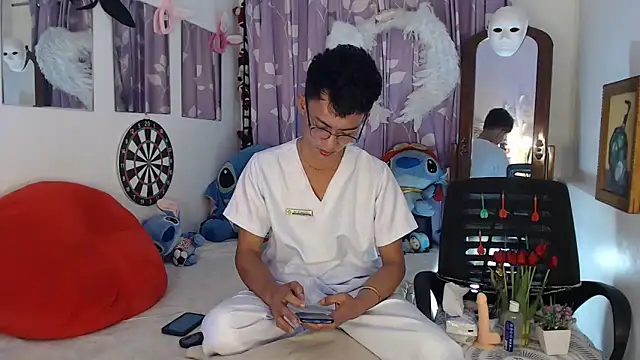 Snapshot of good_boy_in_bed chatting on 29, 9, 2025 good boy in bed online show from 29, 9, 2025