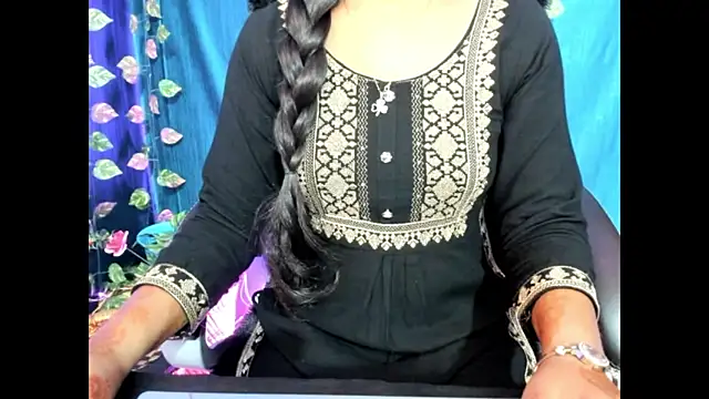 Snapshot of Forever_Love2025 chatting on 9, 10, 2025 Forever Love2025 online show from 9, 10, 2025