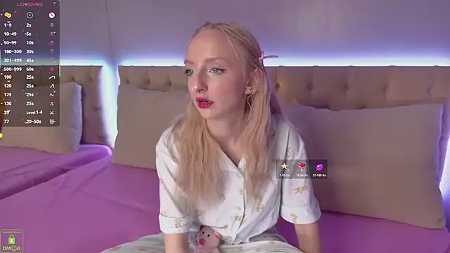 maya snow online show from 15, 10, 2025