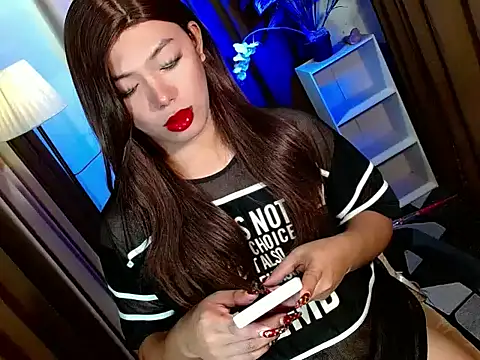 Snapshot of bigfattycocksonya27 chatting on 23, 11, 2025 bigfattycocksonya27 online show from 23, 11, 2025