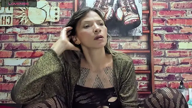 Kaya Tate online show from 10, 9, 2025