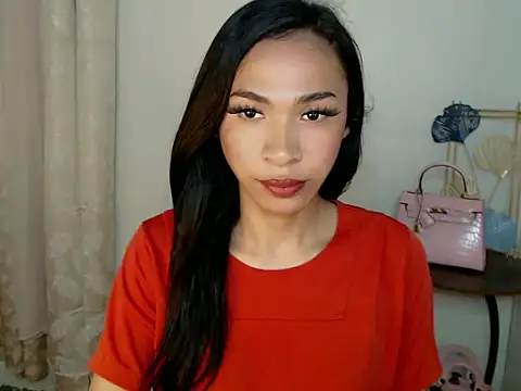 Annaloula online show from 19, 11, 2025