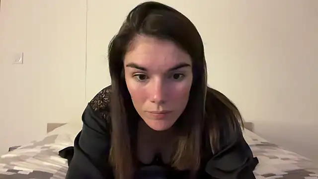 Caro663 online show from 26, 10, 2025