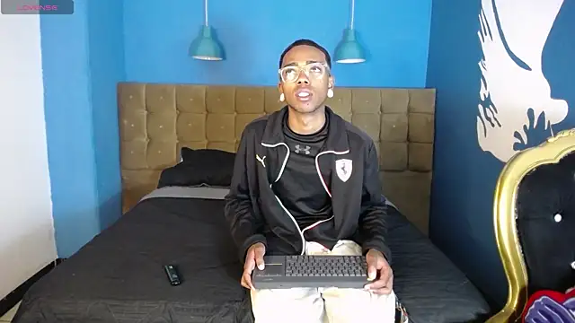 Snapshot of CollemanStone chatting on 2, 11, 2025 CollemanStone online show from 2, 11, 2025