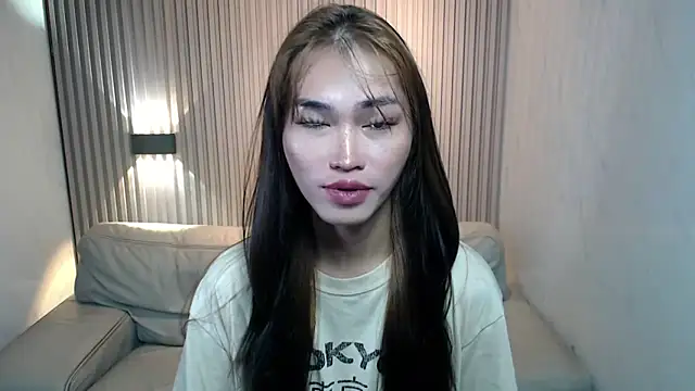 Snapshot of lovelychanel69xx chatting on 5, 11, 2025 lovelychanel69xx online show from 5, 11, 2025