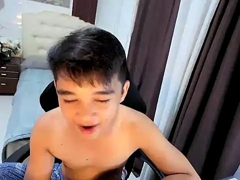 Snapshot of sexysam14 chatting on 31, 10, 2025 sexysam14 online show from 31, 10, 2025