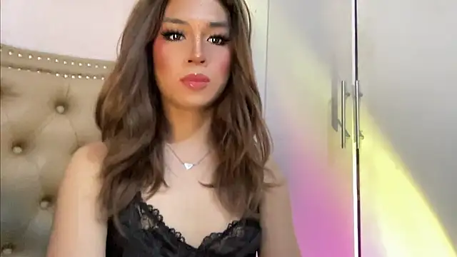 Snapshot of solana_imani chatting on 14, 11, 2025 solana imani online show from 14, 11, 2025