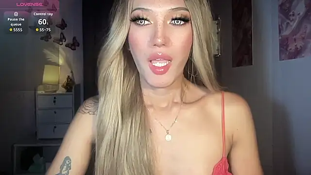 Lust-sluttymira online show from 6, 2, 2026