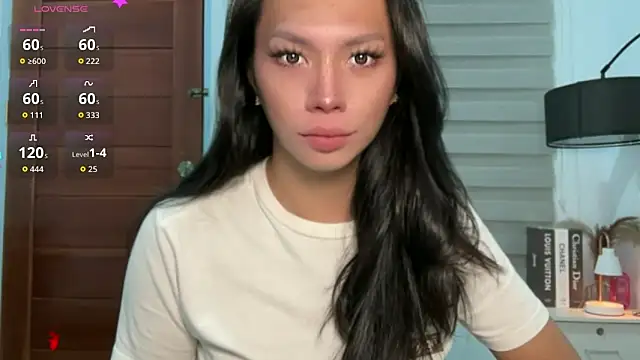 Snapshot of Demi_Maddison chatting on 13, 3, 2026 Demi Maddison online show from 13, 3, 2026