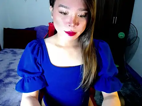 Snapshot of Urassiansweetcummer chatting on 31, 10, 2025 Urassiansweetcummer online show from 31, 10, 2025