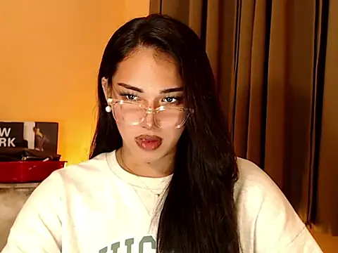 magnificent kitana online show from 10, 11, 2025