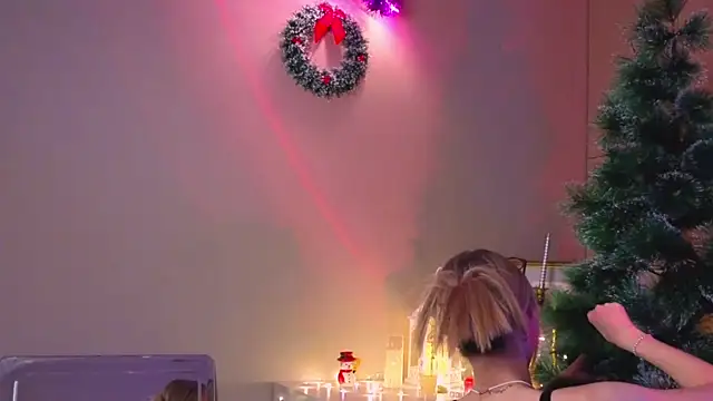 BeatrixGummer online show from 13, 12, 2025