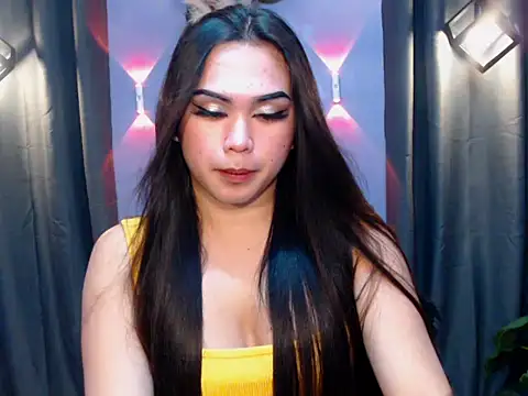 Snapshot of urlovelysandra chatting on 27, 10, 2025 urlovelysandra online show from 27, 10, 2025