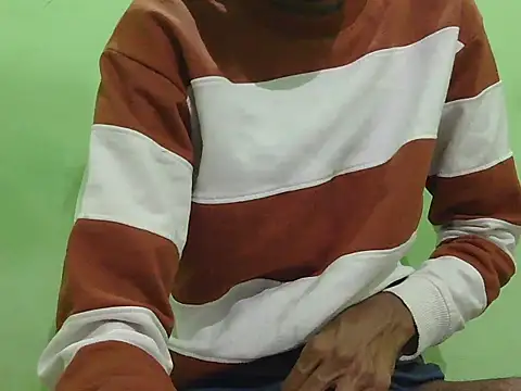 Snapshot of rockyy23boy chatting on 4, 11, 2025 rockyy23boy online show from 4, 11, 2025