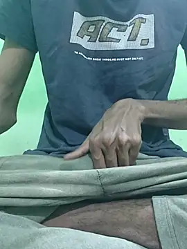 Snapshot of rockyy23boy chatting on 7, 11, 2025 rockyy23boy online show from 7, 11, 2025