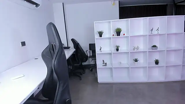 Snapshot of megan_bigboobs_ chatting on 9, 11, 2025 megan bigboobs online show from 9, 11, 2025