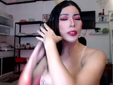 Snapshot of goddessofbigcock1234 chatting on 28, 9, 2025 goddessofbigcock1234 online show from 28, 9, 2025