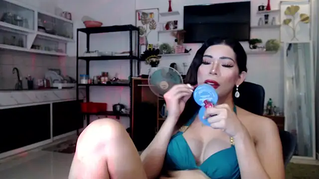 Snapshot of goddessofbigcock1234 chatting on 7, 10, 2025 goddessofbigcock1234 online show from 7, 10, 2025