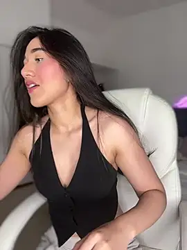 Snapshot of julieta_jhonss chatting on 6, 2, 2026 julieta jhonss online show from 6, 2, 2026