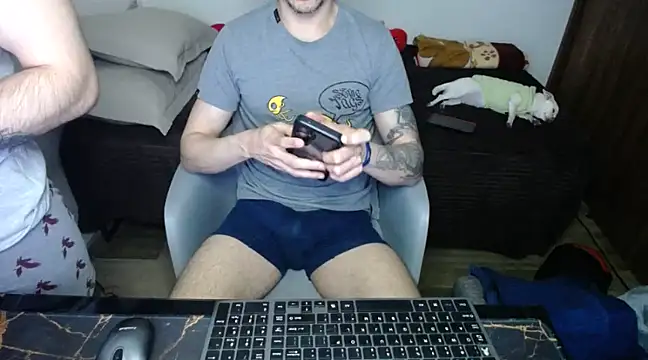 bossking017 online show from 25, 2, 2025