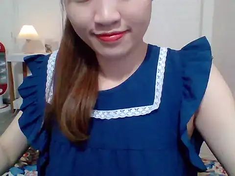   Donna   online show from 12, 10, 2025