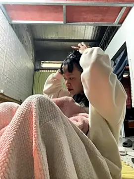 Daisy018 online show from 12, 11, 2025