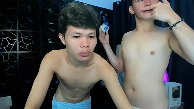 crazyasiantwink online show from 2, 2, 2026