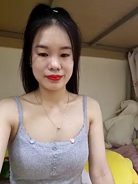 Baby-ladytits2025 online show from 18, 9, 2025