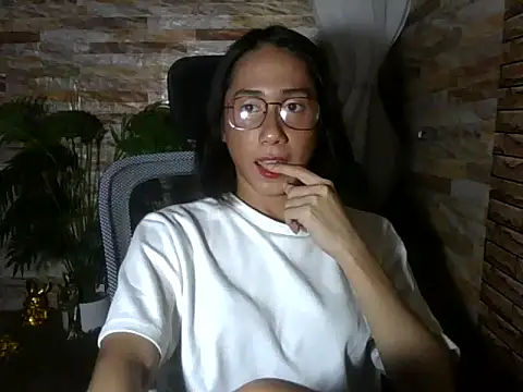 Snapshot of Bakoshnimobayot chatting on 22, 11, 2025 Bakoshnimobayot online show from 22, 11, 2025