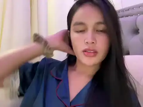 Snapshot of itsBldreina chatting on 22, 11, 2025 itsBldreina online show from 22, 11, 2025