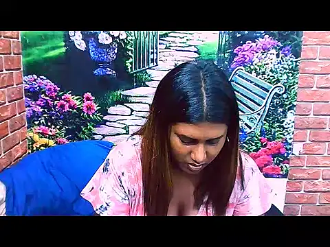 IndianChocolatepie4u online show from 8, 11, 2025