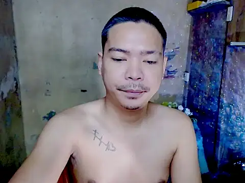 Snapshot of MANIACasianX chatting on 3, 11, 2025 MANIACasianX online show from 3, 11, 2025