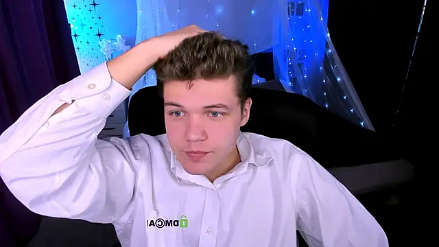 lucas long  online show from 7, 11, 2025