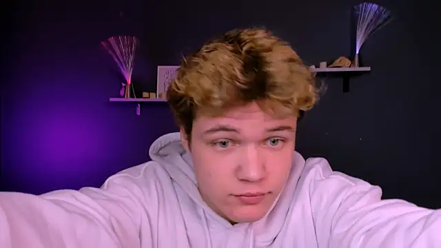 lucas long  online show from 18, 12, 2025